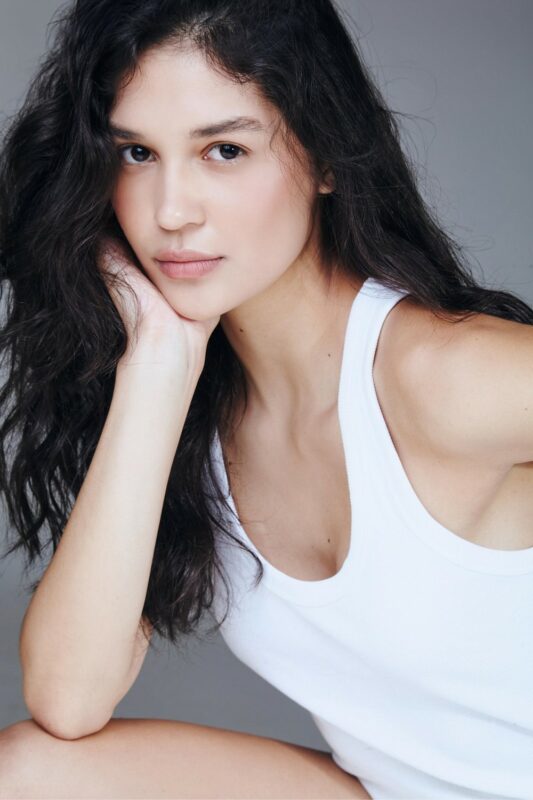 LARISSA PORTELA